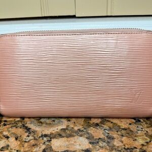 Louis Vuitton Pink Epi long wallet